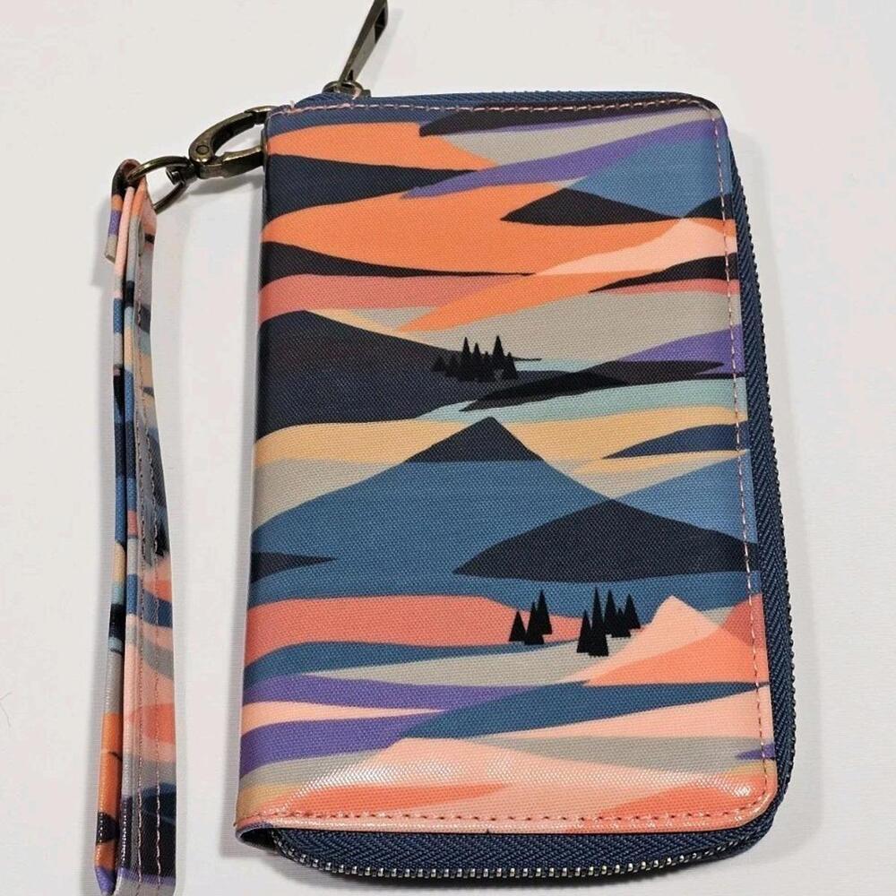 Wander Bags Alpenglow Zip Around Wallet Wristlet Card Holder Clutch Handbag